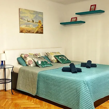 Lägenhet In The Heart Of Budapest